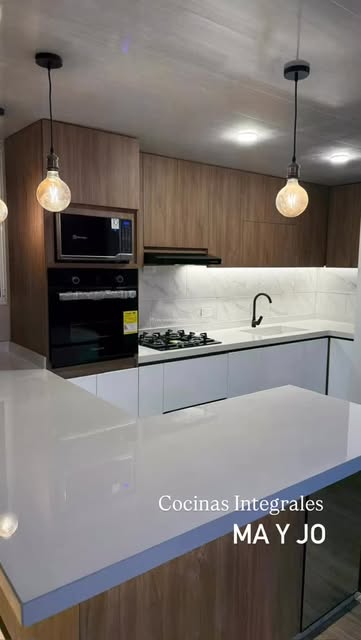 Trabajo de Cocinas Integrales Ma & Jo